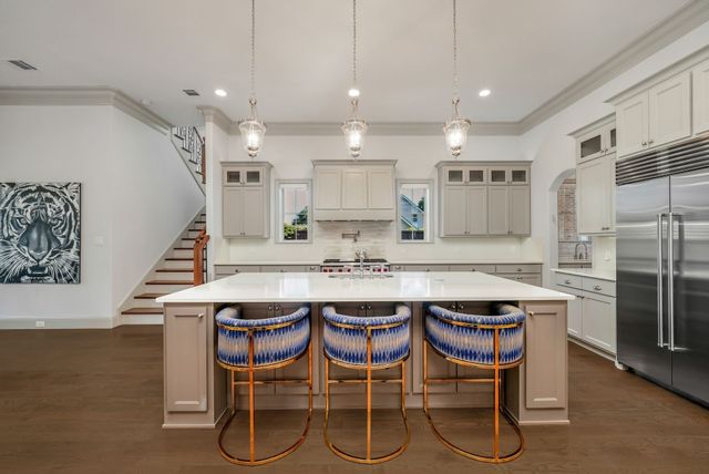12114 Prestonridge Road, Dallas, TX 75230