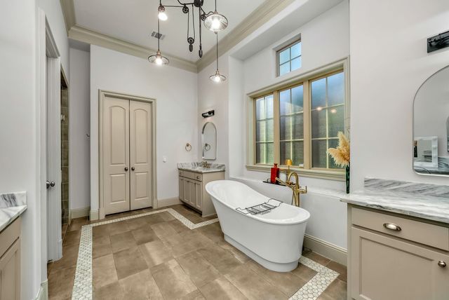12114 Prestonridge Road, Dallas, TX 75230