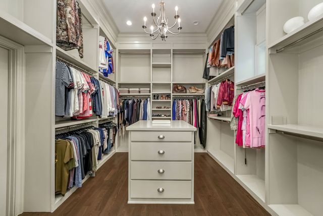 12114 Prestonridge Road, Dallas, TX 75230