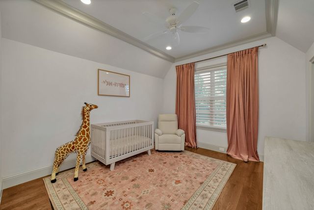 12114 Prestonridge Road, Dallas, TX 75230