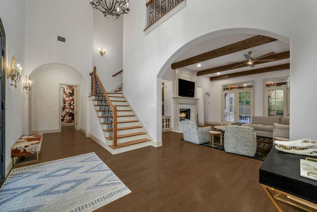 12114 Prestonridge Road, Dallas, TX 75230
