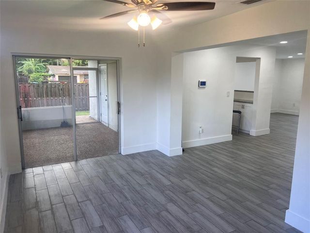 8361 NW 27th Place, Sunrise, FL 33322