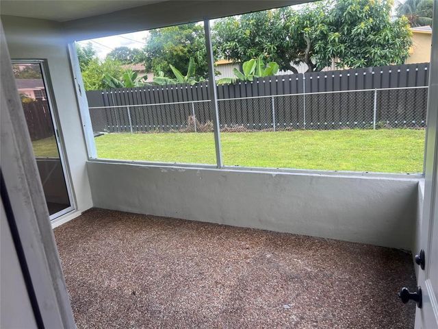 8361 NW 27th Place, Sunrise, FL 33322