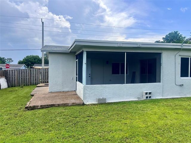 8361 NW 27th Place, Sunrise, FL 33322