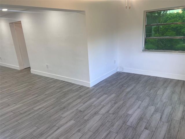 8361 NW 27th Place, Sunrise, FL 33322