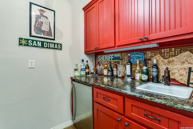 106 RIVER MOUNTAIN DR, Boerne, TX 78006