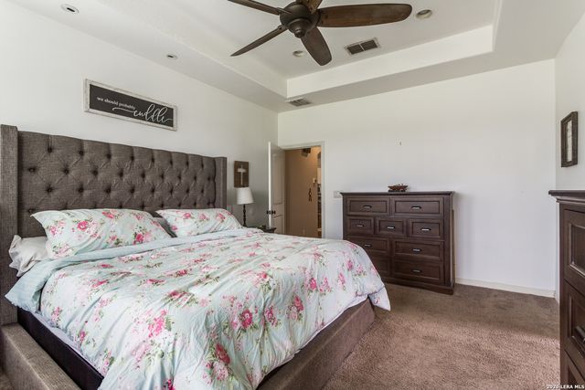 106 RIVER MOUNTAIN DR, Boerne, TX 78006