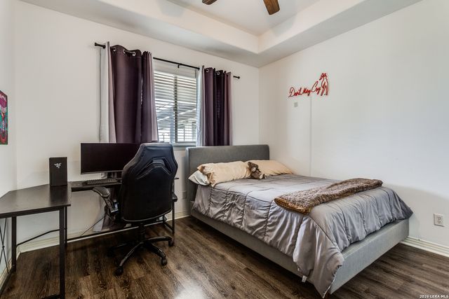106 RIVER MOUNTAIN DR, Boerne, TX 78006