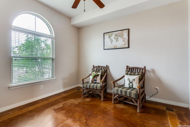 106 RIVER MOUNTAIN DR, Boerne, TX 78006