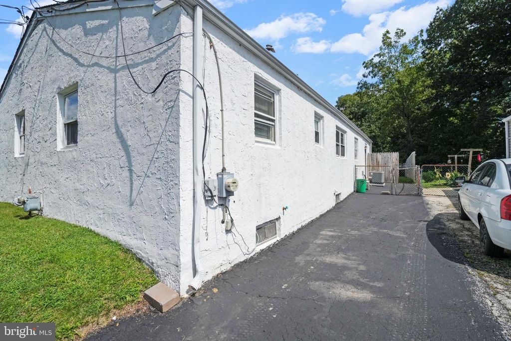 607 ASHLAND AVE, FOLCROFT, PA 19032 — photo 3
