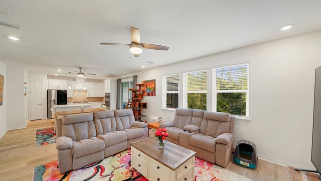 314 Red Barn Rd, St Augustine, FL 32092