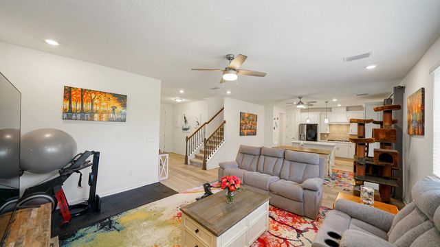 314 Red Barn Rd, St Augustine, FL 32092