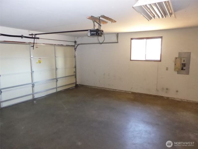 11931 51st Avenue NE, Marysville, WA 98271