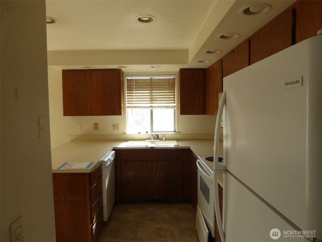 11931 51st Avenue NE, Marysville, WA 98271