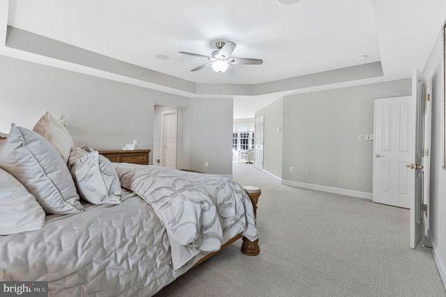 9183 TOPAZ ST, Fairfax, VA 22031