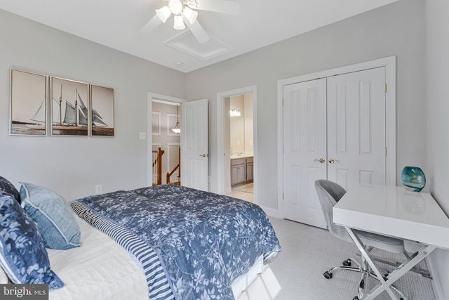 9183 TOPAZ ST, Fairfax, VA 22031