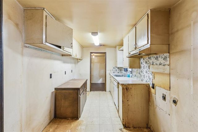 1820 Cherry Lane, Del City, OK 73115