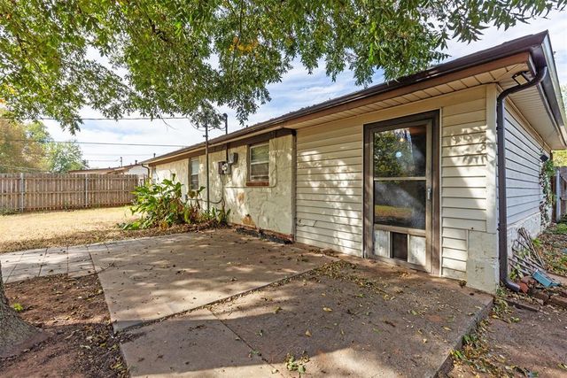 1820 Cherry Lane, Del City, OK 73115