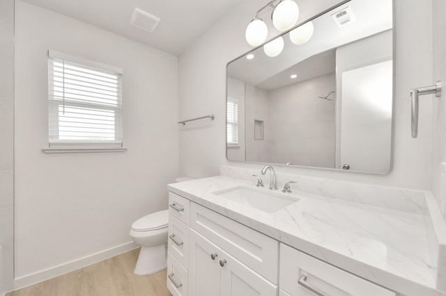 7227 Cabrina Lane, Houston, TX 77083