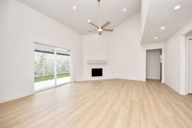 7227 Cabrina Lane, Houston, TX 77083