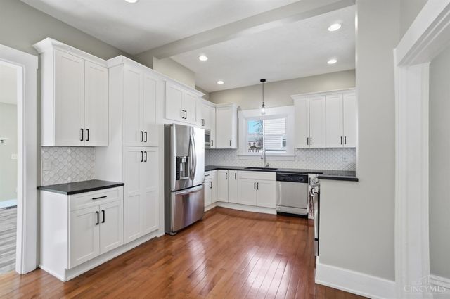 1317 Grace Avenue, Cincinnati, OH 45208