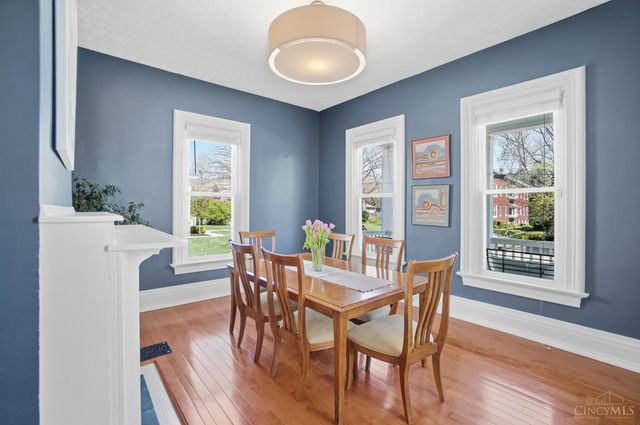 1317 Grace Avenue, Cincinnati, OH 45208