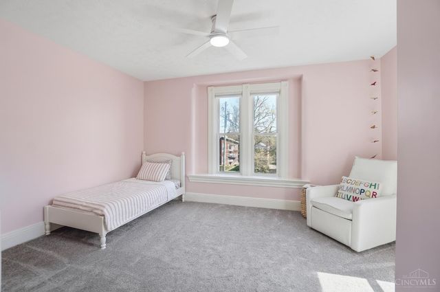 1317 Grace Avenue, Cincinnati, OH 45208