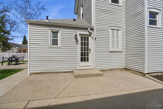 1317 Grace Avenue, Cincinnati, OH 45208