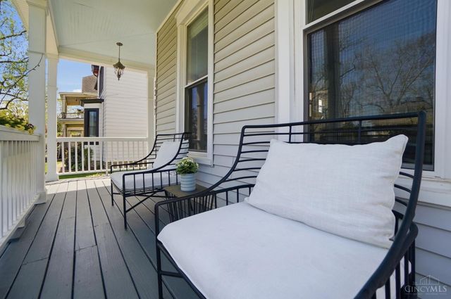 1317 Grace Avenue, Cincinnati, OH 45208
