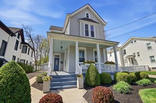 1317 Grace Avenue, Cincinnati, OH 45208