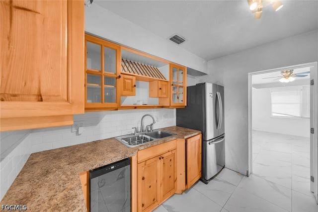 302 E Penn RD, Lehigh Acres, FL 33936