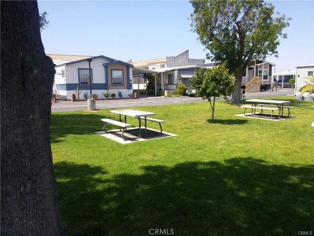 401 W Carson 37, Carson, CA 90745
