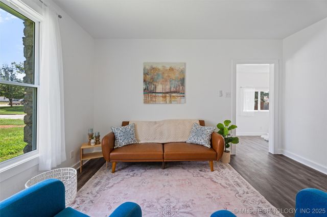 515 S Creek Avenue, Bartlesville, OK 74003