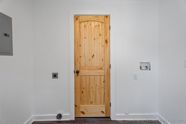 515 S Creek Avenue, Bartlesville, OK 74003