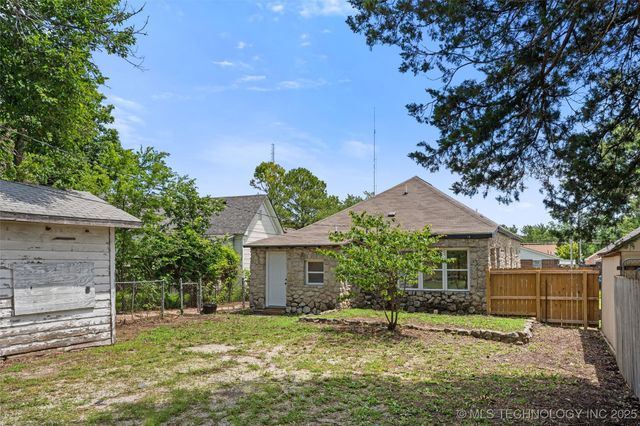 515 S Creek Avenue, Bartlesville, OK 74003