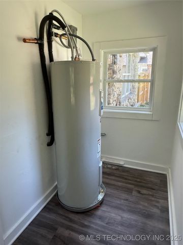 515 S Creek Avenue, Bartlesville, OK 74003