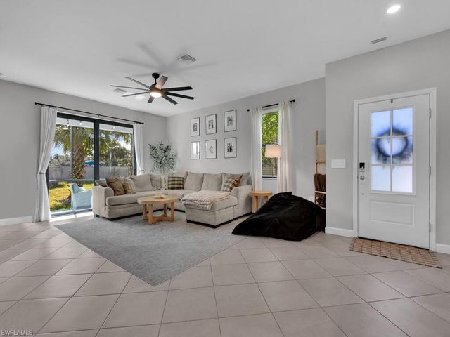 14253 Pine Lodge LN, Fort Myers, FL 33913