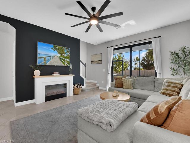 14253 Pine Lodge LN, Fort Myers, FL 33913