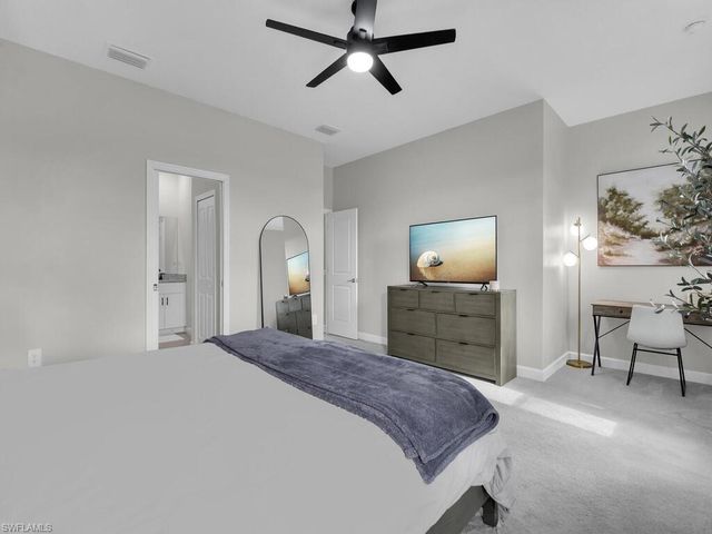 14253 Pine Lodge LN, Fort Myers, FL 33913