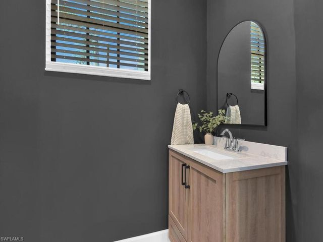 14253 Pine Lodge LN, Fort Myers, FL 33913