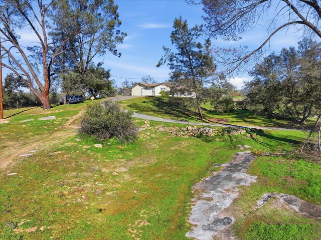 22951 N Lilley Way, Coarsegold, CA 93614