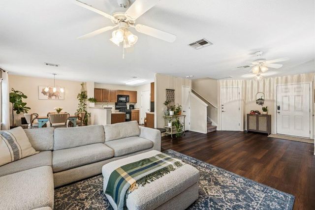 5721 Abby Ann LN, Austin, TX 78747