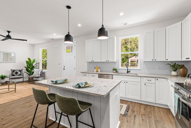 2620 Stark Lane, North Charleston, SC 29405
