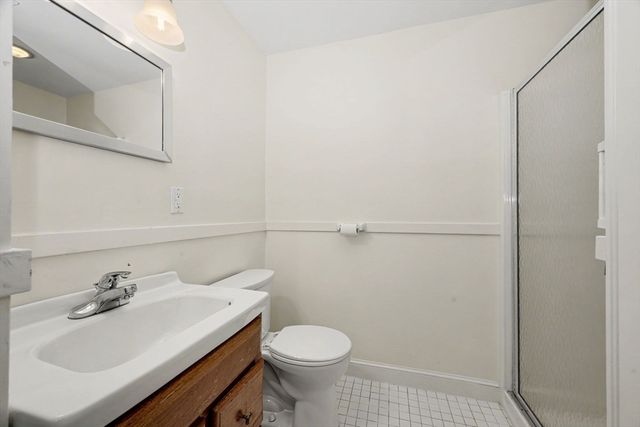 95 Gleason Rd, Lexington, MA 02420