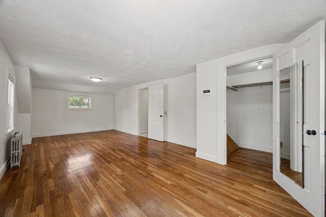 95 Gleason Rd, Lexington, MA 02420