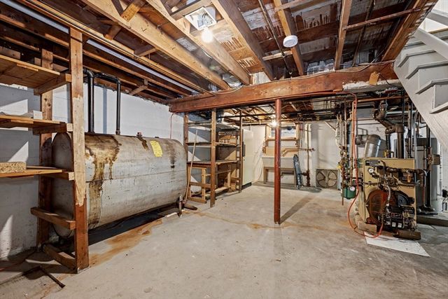 95 Gleason Rd, Lexington, MA 02420