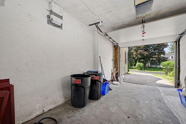 95 Gleason Rd, Lexington, MA 02420
