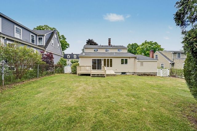 95 Gleason Rd, Lexington, MA 02420