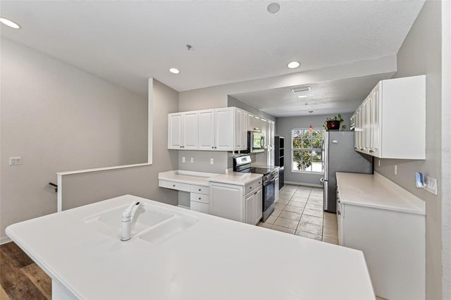 7092 STRAND CIRCLE, Bradenton, FL 34203