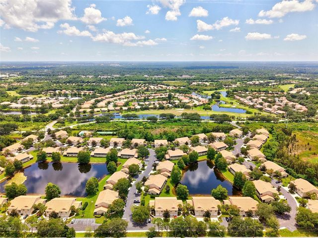 7092 STRAND CIRCLE, Bradenton, FL 34203
